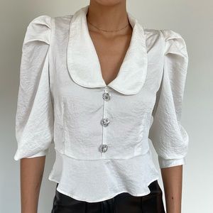 I stole my mom’s top 🤫